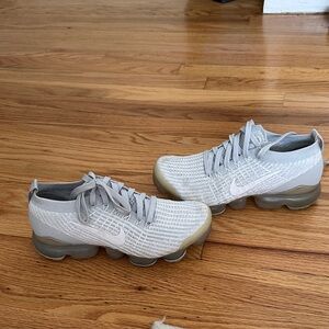 Nike Vapor Max Sneaker